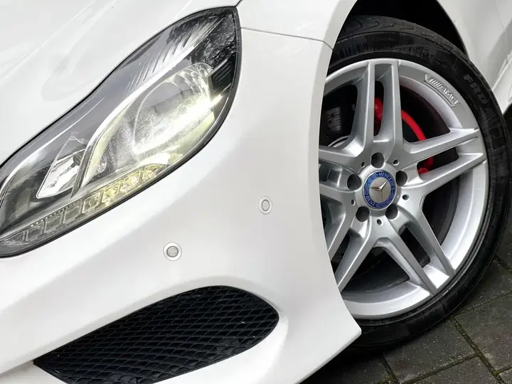 Mercedes-Benz E-Class 2015 photo 2