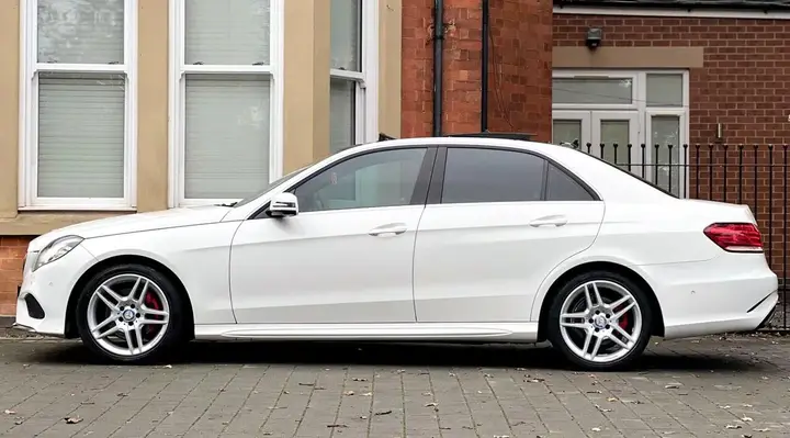 Mercedes-Benz E-Class 2015 photo 3