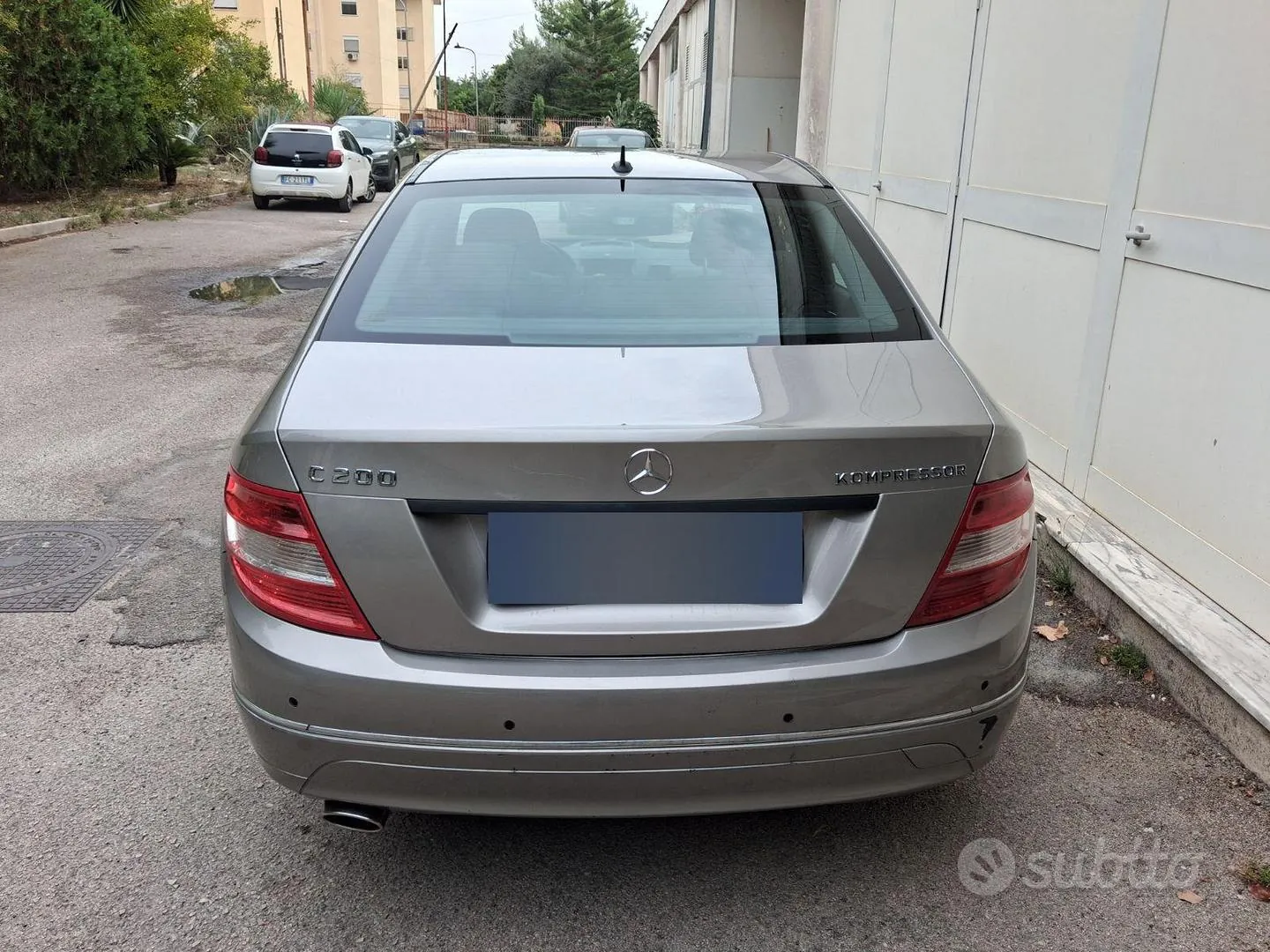 Mercedes-Benz C 2007 photo 2