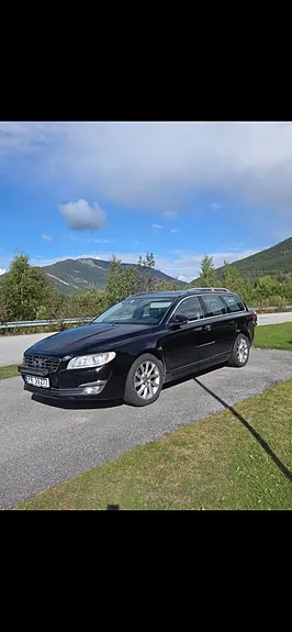 Volvo V70 2015 photo 2