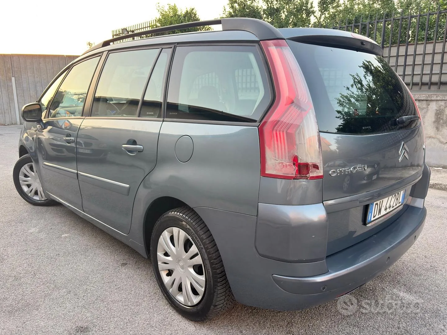 Citroen C4 Gran Picasso 2009 photo 3