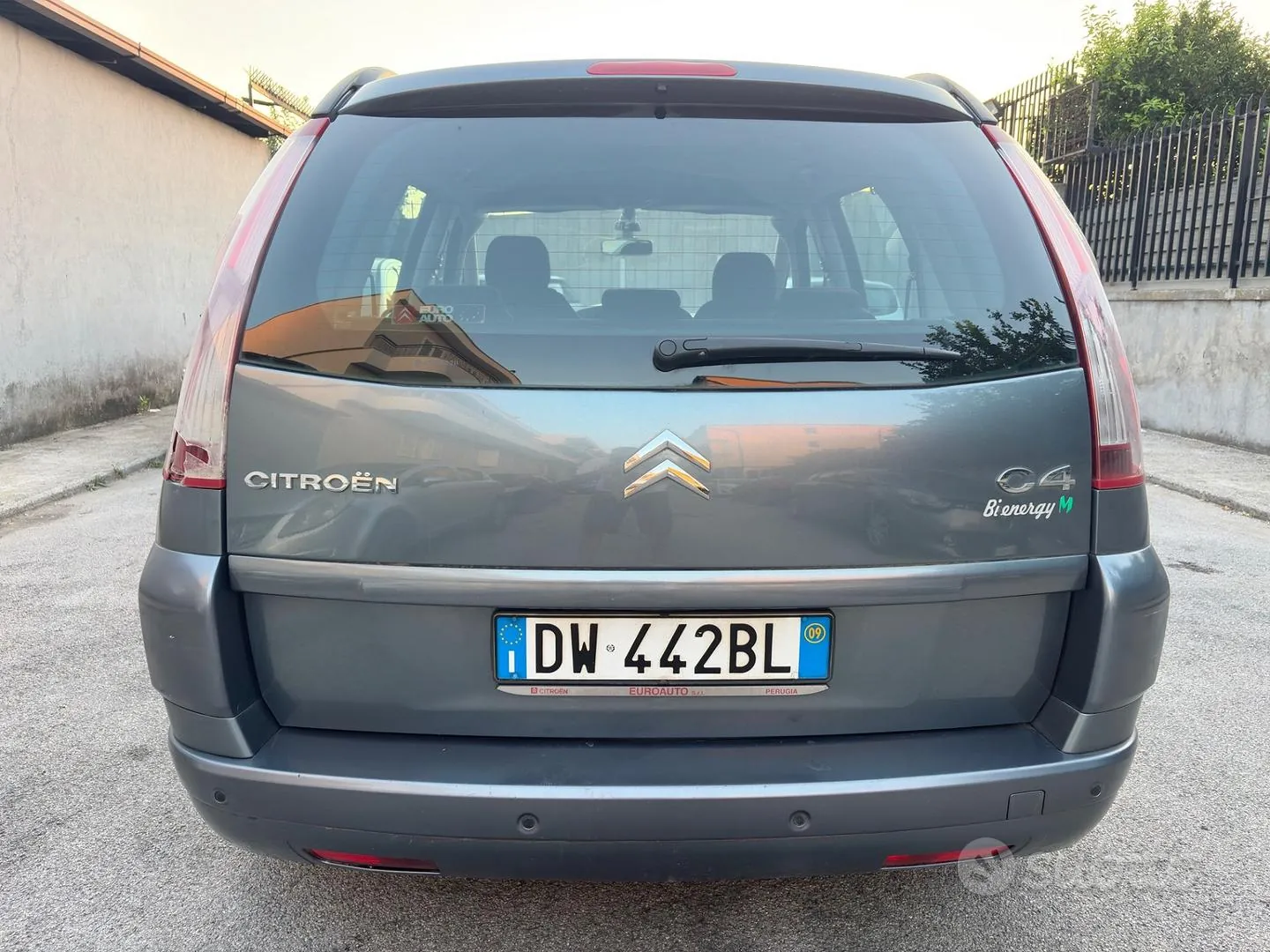 Citroen C4 Gran Picasso 2009 photo 4