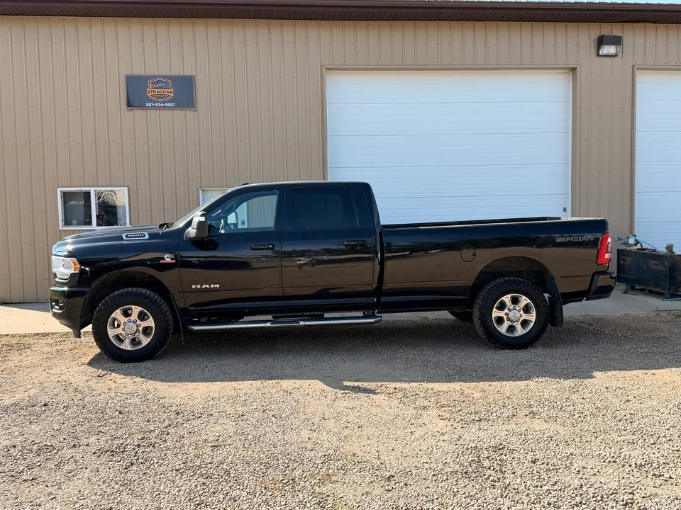 Ram 3500 2023 photo 3