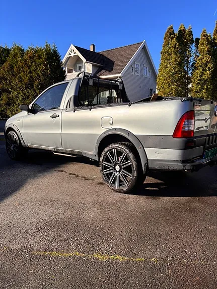 Fiat Strada 2008 photo 5