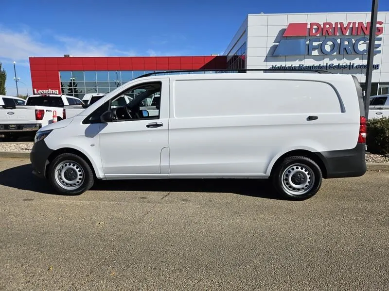 Mercedes-Benz Metris 2023 photo 2