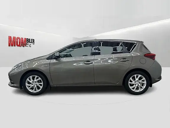 Toyota Auris 2018 photo 3