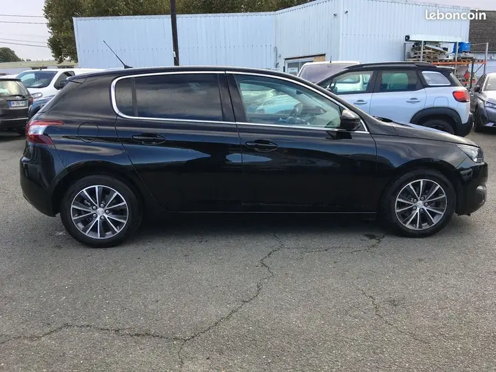 Peugeot 308 2015 photo 4