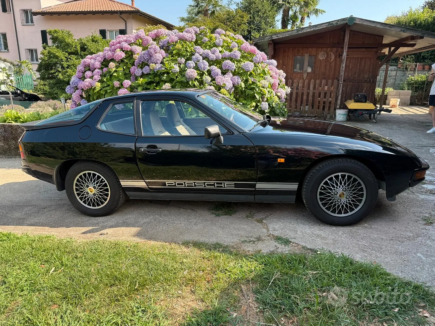 Porsche 924 1987 photo 2