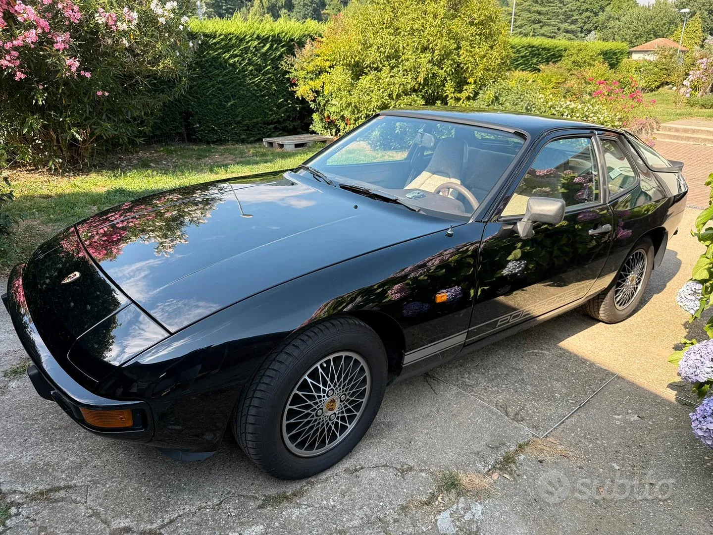 Porsche 924 1987 photo 3