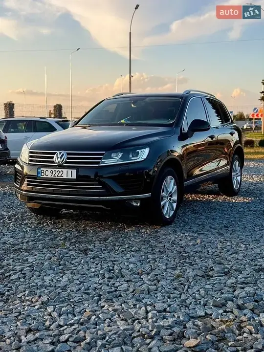 Volkswagen Touareg 2017 photo 2