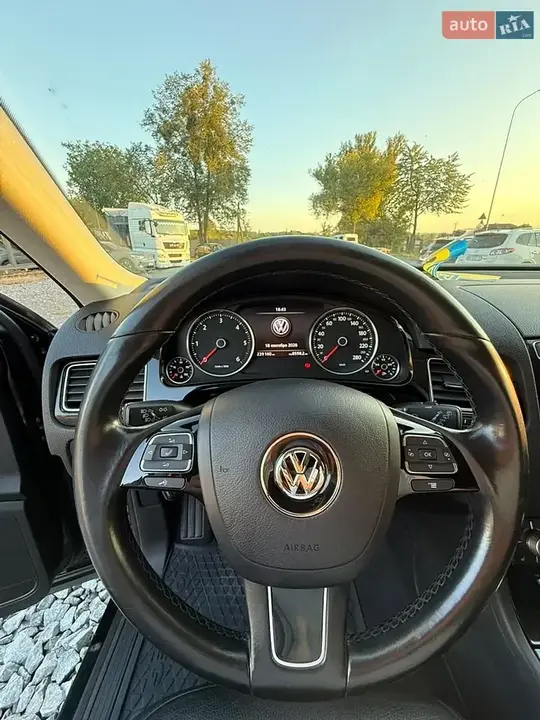 Volkswagen Touareg 2017 photo 5