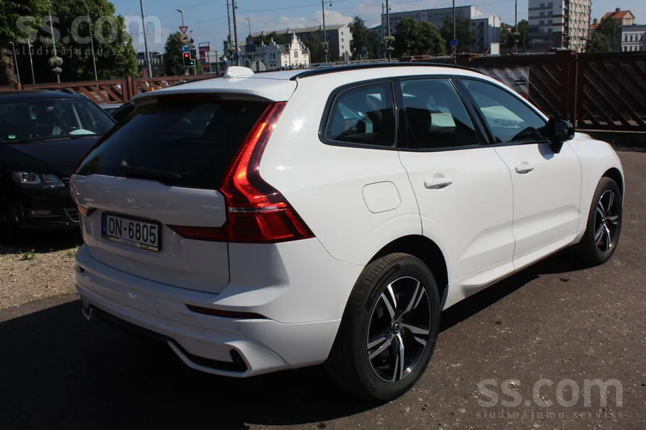 Volvo Xc60 2021 photo 4
