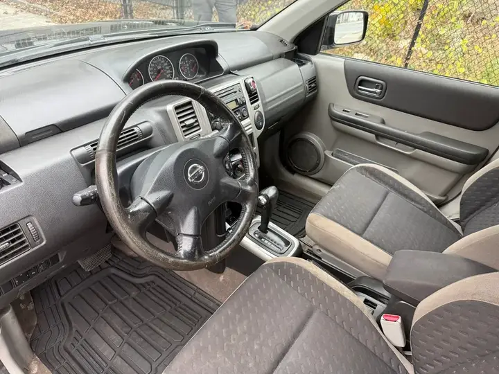 Nissan X-Trail 2006 photo 4
