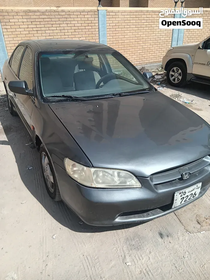 Honda Accord 1999 photo 2