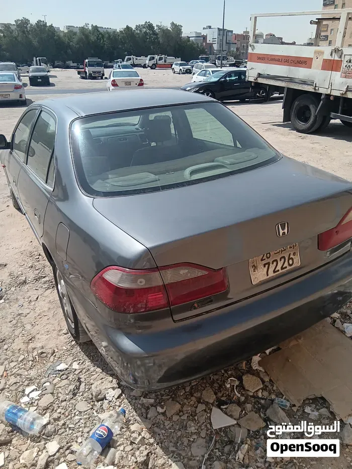 Honda Accord 1999 photo 4