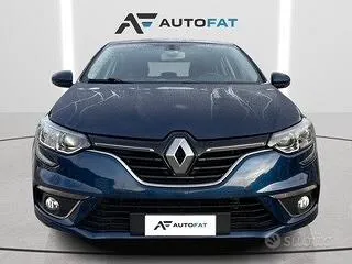 Renault Megane 2019 photo 2