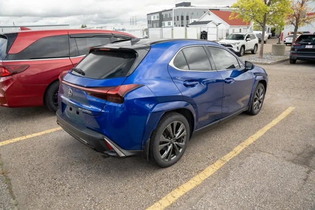 Lexus Ux 2024 photo 3