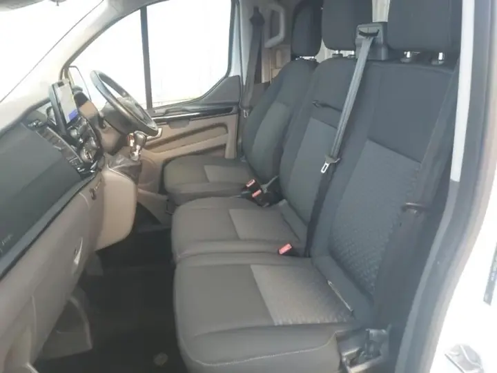 Ford Tourneo Custom 2022 photo 5