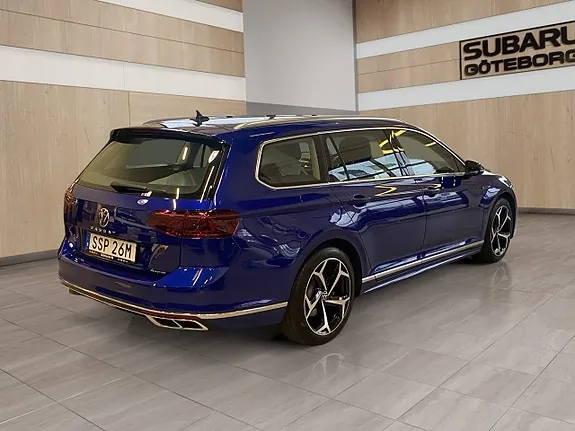 Volkswagen Passat 2021 photo 3