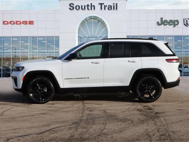 Jeep Grand Cherokee 2026 photo 3
