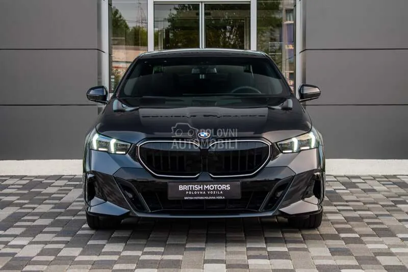 BMW 520 2026 photo 2