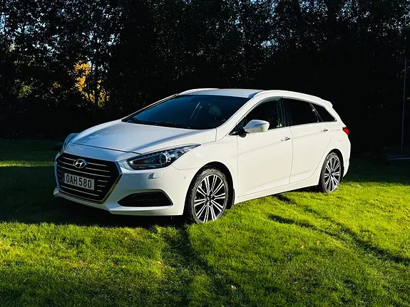 Hyundai I40