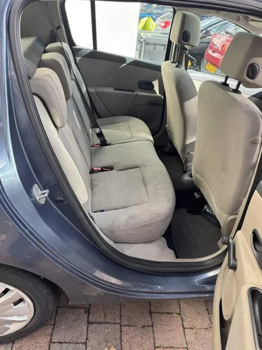 Renault Clio 2006 photo 5