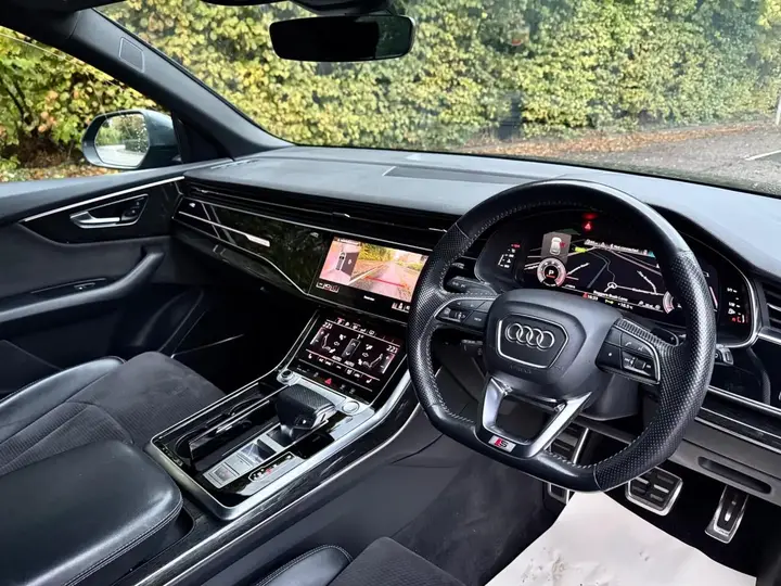Audi Q8 2019 photo 2