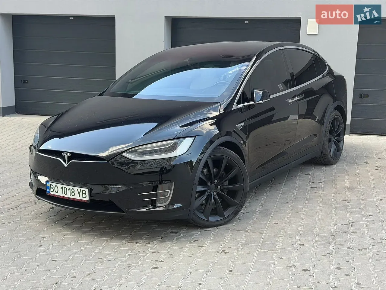 Tesla Model X 2016 photo 4