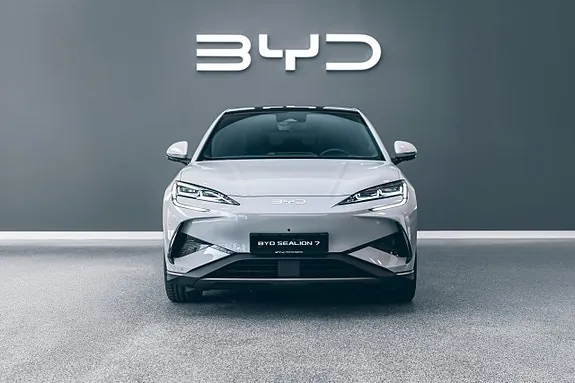 BYD Sealion 7 2025 photo 3