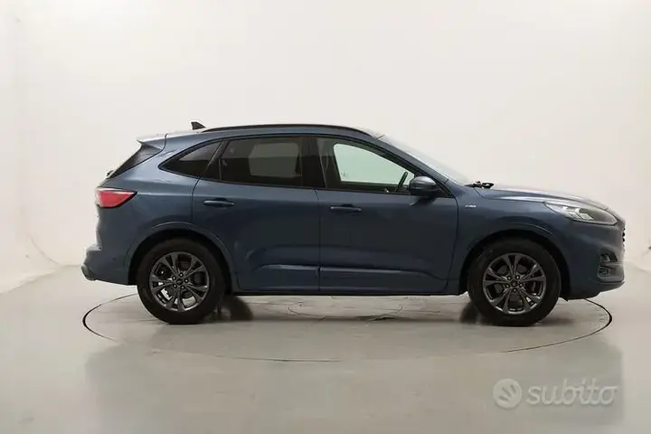 Ford Kuga 2022 photo 3