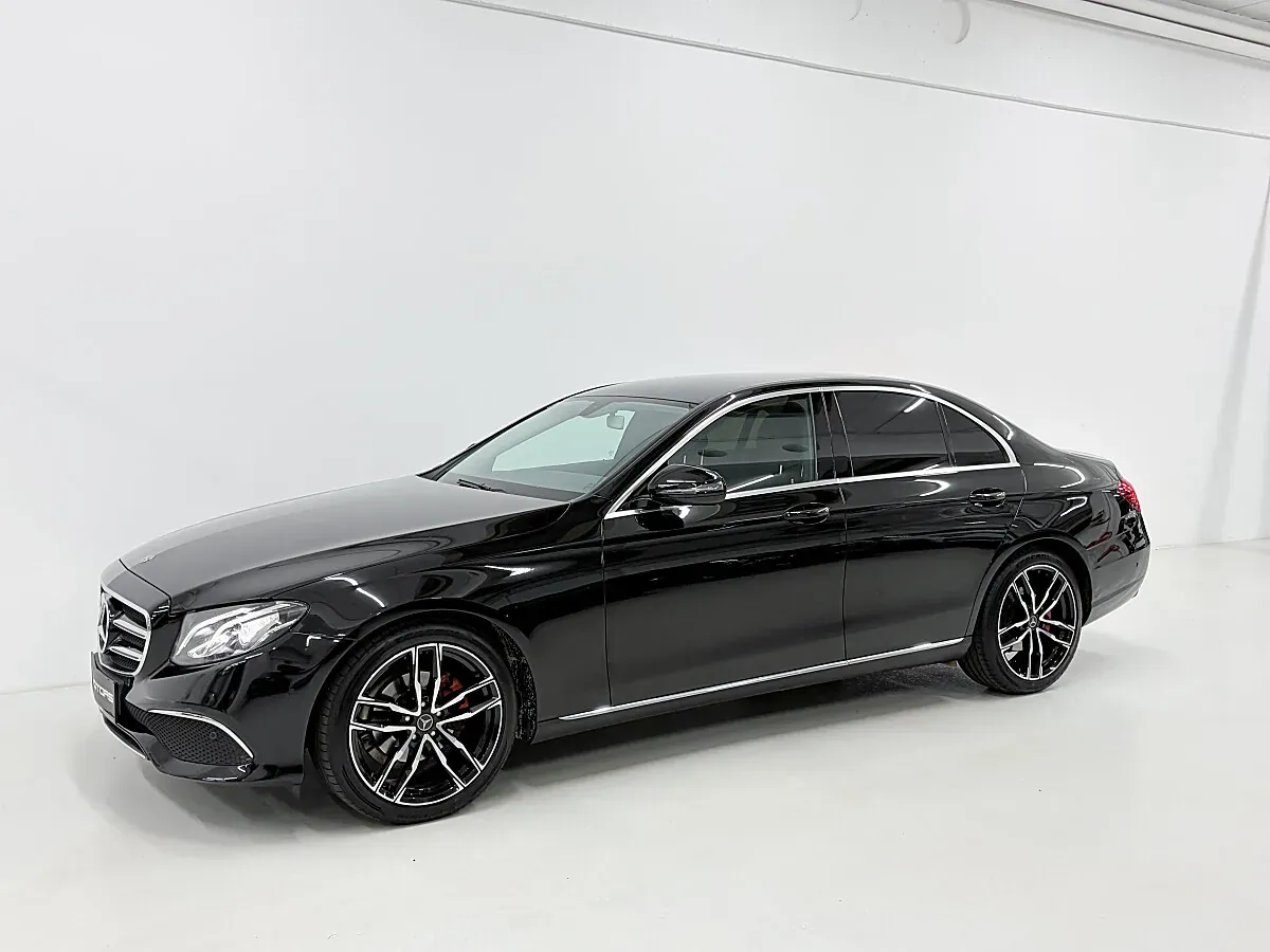 Mercedes-Benz E-Class 2019 photo 2