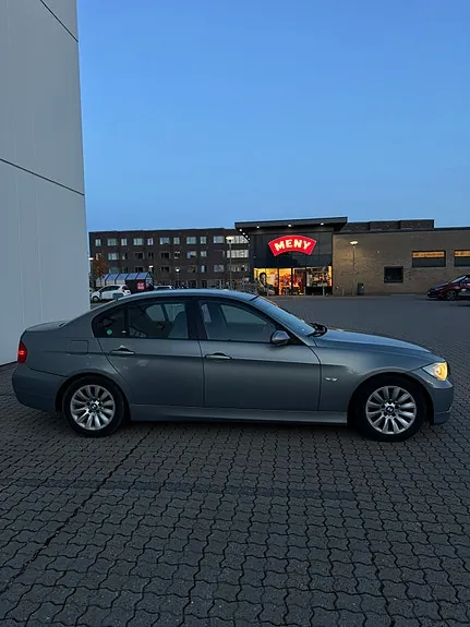 BMW 318D 2007 photo 3