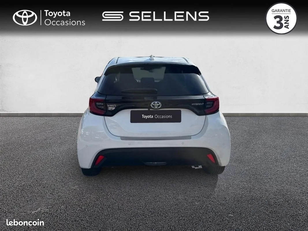 Toyota Yaris 2022 photo 4