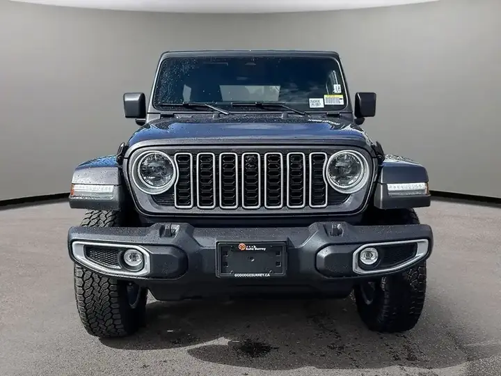 Jeep Wrangler 2026 photo 2