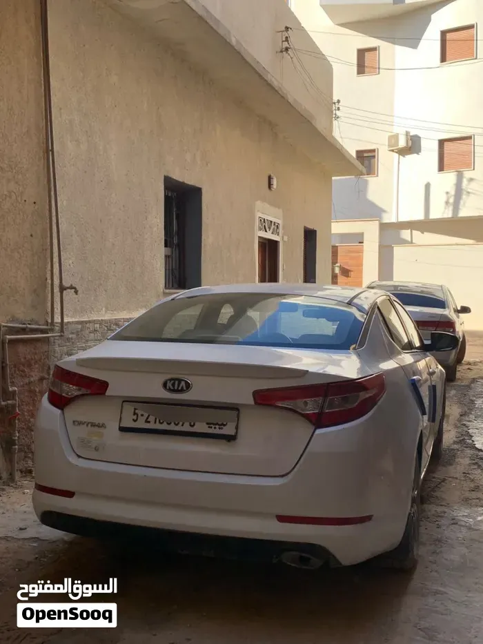Kia K5 2013 photo 4