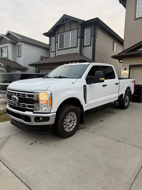 Ford F250 2024 photo 4