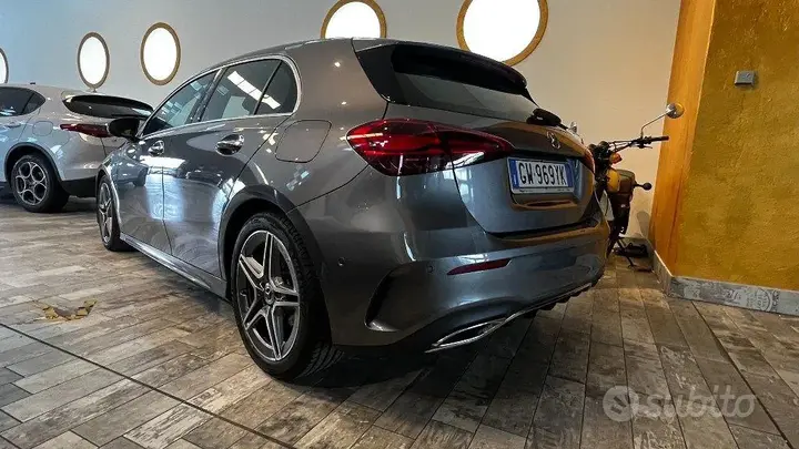 Mercedes-Benz A 180 2024 photo 5