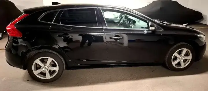 Volvo V40 2016 photo 2
