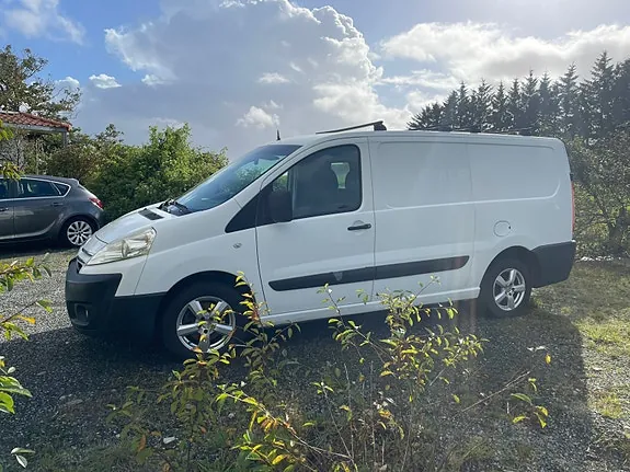 Citroen Jumpy 2011 photo 2