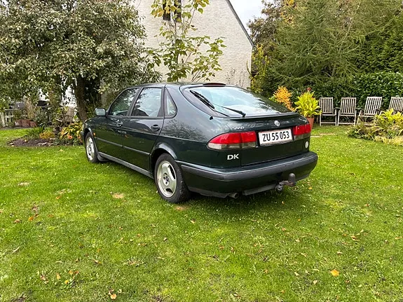 Saab 9-3 1998 photo 2