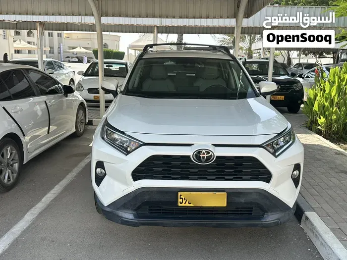 Toyota Rav4 2021 photo 2