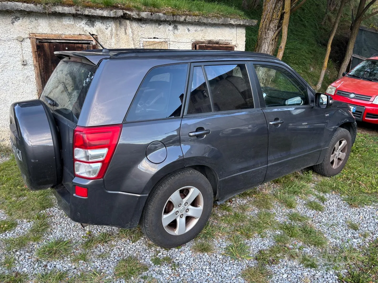 Suzuki Grand Vitara 2010 photo 3