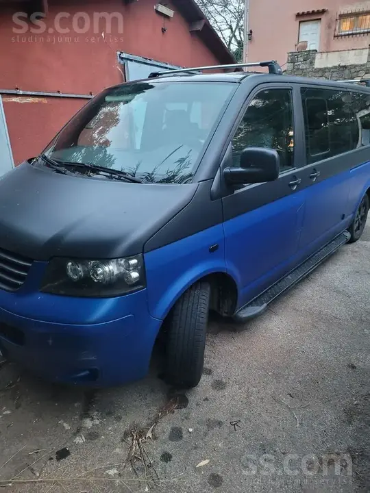 Volkswagen Caravelle 2005 photo 2