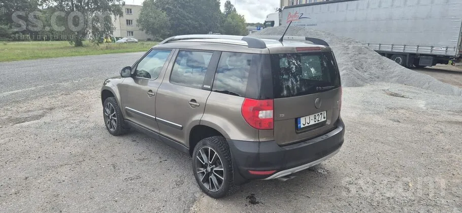 Skoda Yeti 2013 photo 3