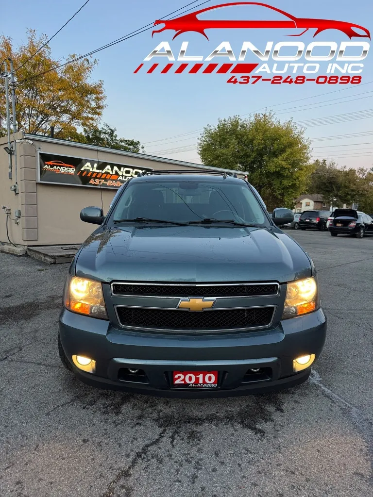Chevrolet Avalanche 2010 photo 2