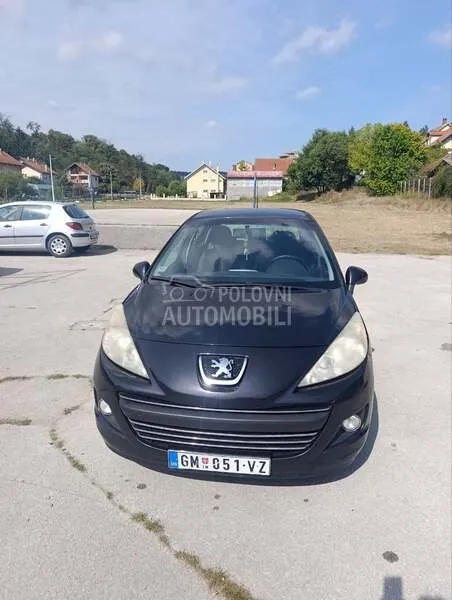 Peugeot 207 2011 photo 5