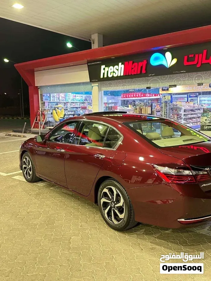 Honda Accord 2017 photo 4