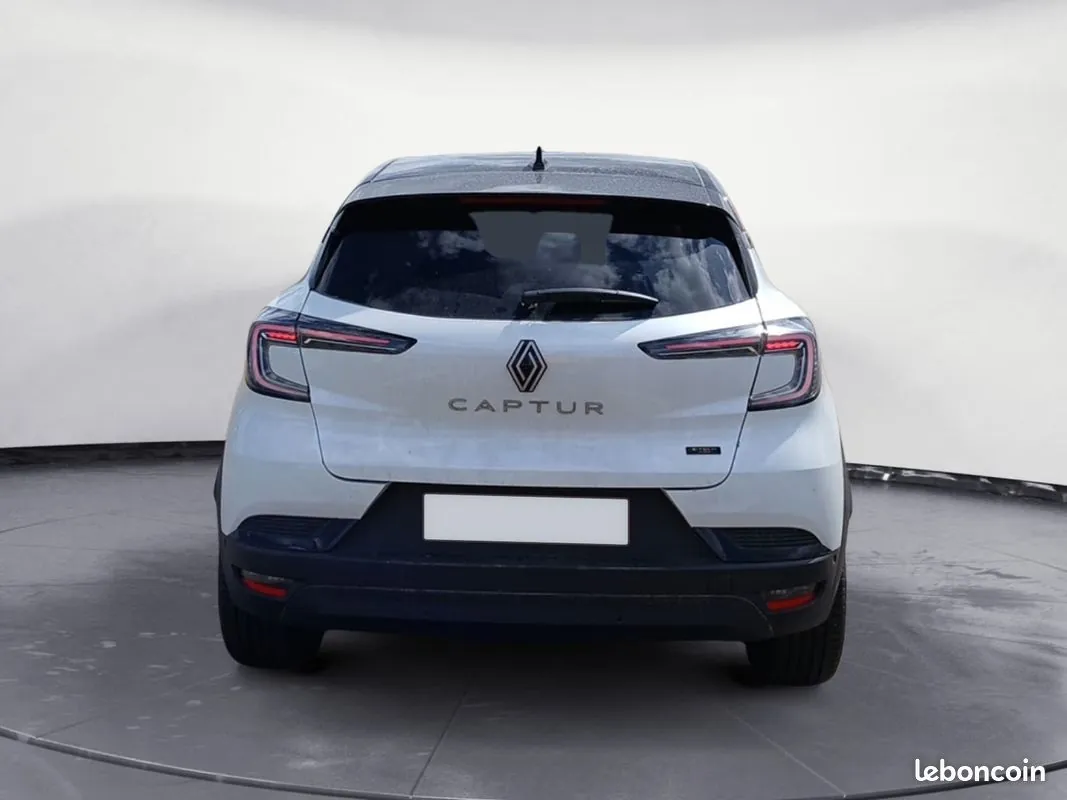 Renault Captur 2026 photo 4