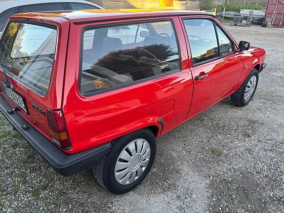 Volkswagen Polo 1982 photo 2